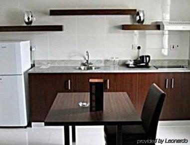 Howard Johnson By Wyndham Downtown Готель 3*