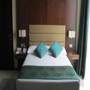 Howard Johnson By Wyndham Downtown 3* Абу-Дабі